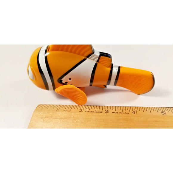 McDonalds Happy Meal Toy Disney Nemo Figure Clown Fish & Bubbles Fish - Picture 5 of 13